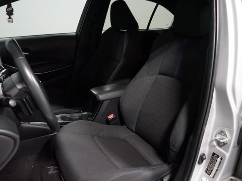 Used 2020 Toyota Corolla SE FWD image 6
