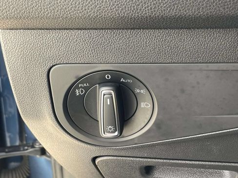 Used 2020 Volkswagen Tiguan SEL AWD/4WD image 20