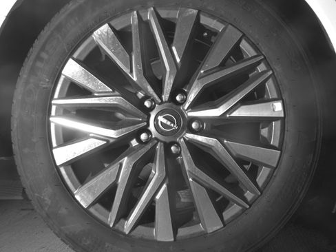 Used 2025 Nissan Altima 2.5 SV image 15