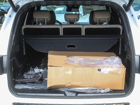 New 2026 Mercedes-Benz GLB 250 4MATIC image 24