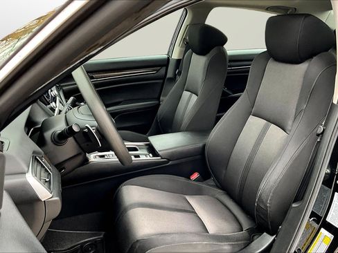 Used 2021 Honda Accord EX image 16