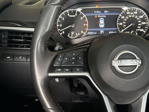 Used 2024 Nissan Altima 2.5 SR w/ SR Premium Package FWD image 14