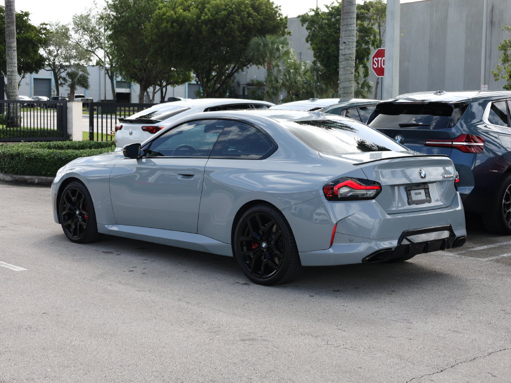 Used 2025 BMW M240i Coupe w/ Premium Package RWD image 4