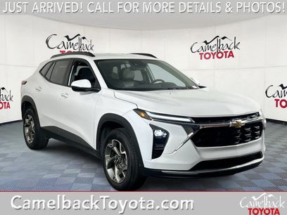Used 2025 Chevrolet Trax LT