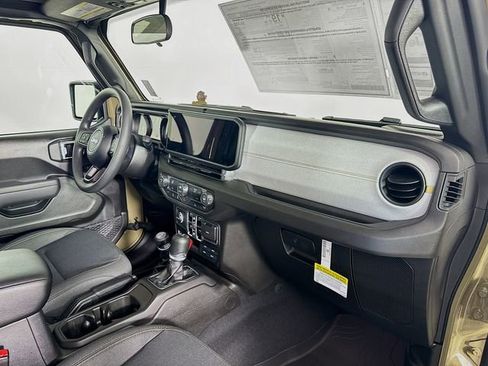 New 2026 Jeep Gladiator Sport image 28