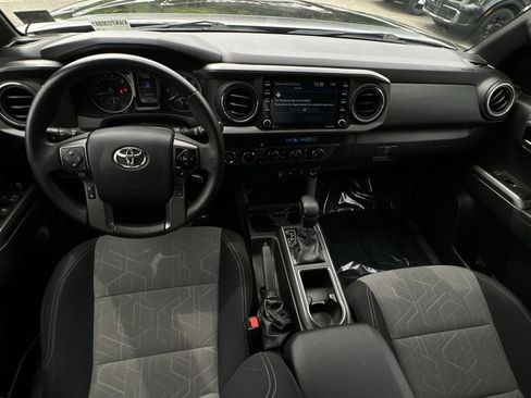 Used 2023 Toyota Tacoma TRD Off-Road AWD/4WD image 41