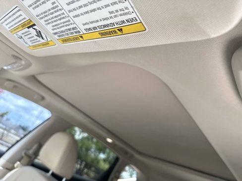 Certified 2019 Nissan Murano Platinum FWD image 34
