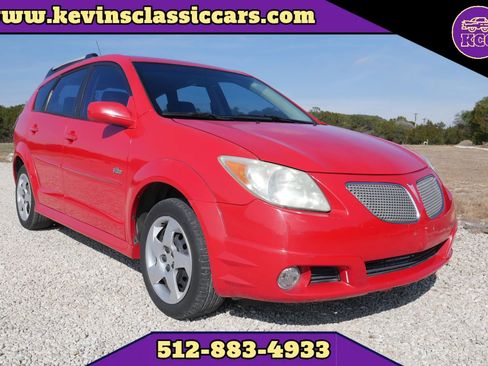 Used 2006 Pontiac Vibe Sport Wagon 4D w/ Preferred Package image 10
