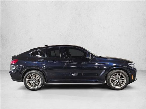 Used 2021 BMW X4 xDrive30i w/ Executive Package image 4