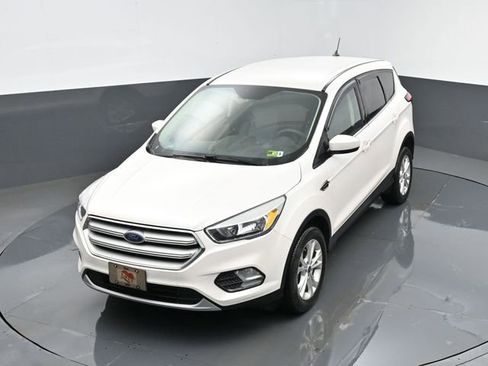 Used 2019 Ford Escape SE image 20