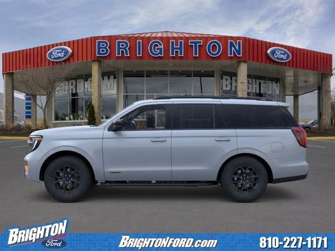 New 2026 Ford Expedition Tremor image 2