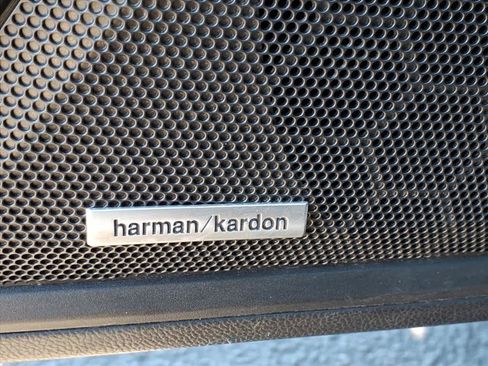 Certified 2022 Subaru Outback Limited image 26