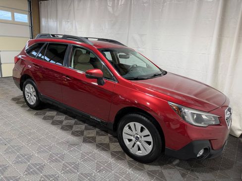 Used 2019 Subaru Outback 2.5i Premium AWD/4WD image 10