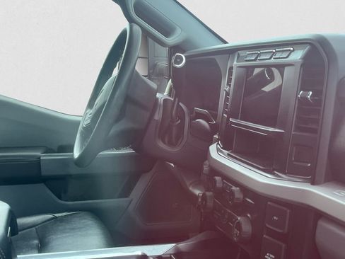 Certified 2023 Ford F350 XLT w/ 360-Degree Camera Package AWD/4WD image 5