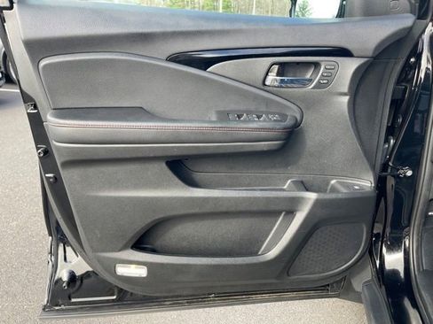 Used 2024 Honda Ridgeline Black Edition image 17