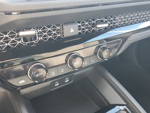 Used 2024 Honda Accord Sport image 31