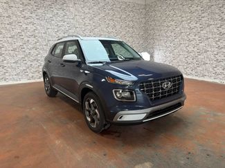 New 2026 Hyundai Venue SEL FWD video 1