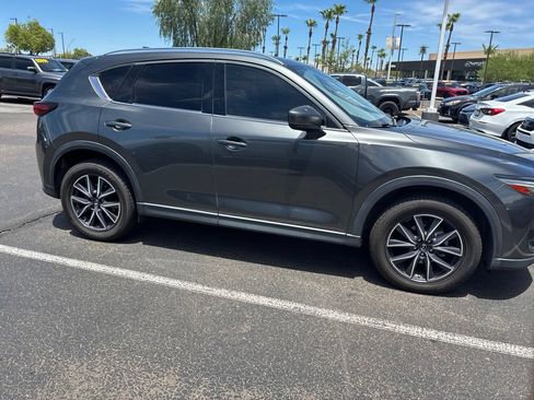 Used 2018 MAZDA CX-5 Grand Touring w/ Premium Package AWD/4WD image 3