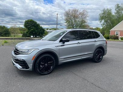 Certified 2022 Volkswagen Tiguan SE R-Line