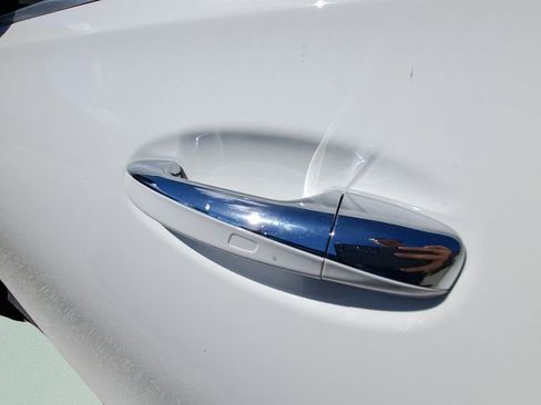 Used 2025 Mercedes-Benz GLS 450 4MATIC image 6