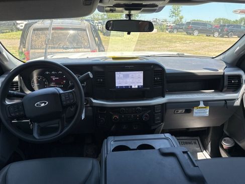 Used 2025 Ford F350 XL w/ 360-Degree Camera Package AWD/4WD image 5
