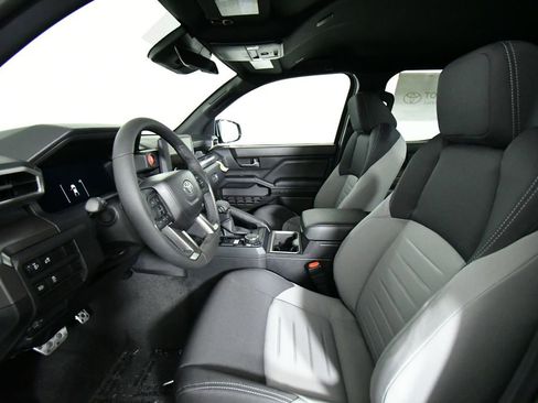 New 2026 Toyota Tacoma TRD Sport AWD/4WD image 5