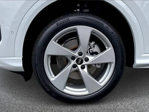 New 2025 Audi Q5 Premium Plus AWD/4WD image 13