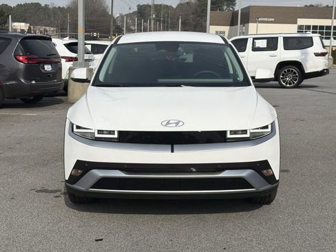 New 2026 Hyundai Ioniq 5 SEL image 2