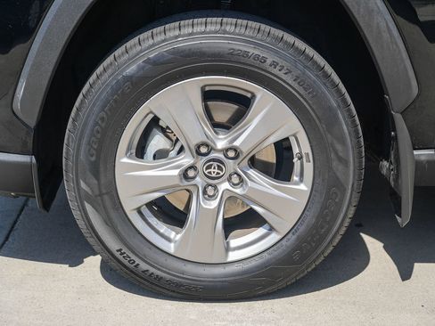 Certified 2024 Toyota RAV4 XLE AWD/4WD image 11