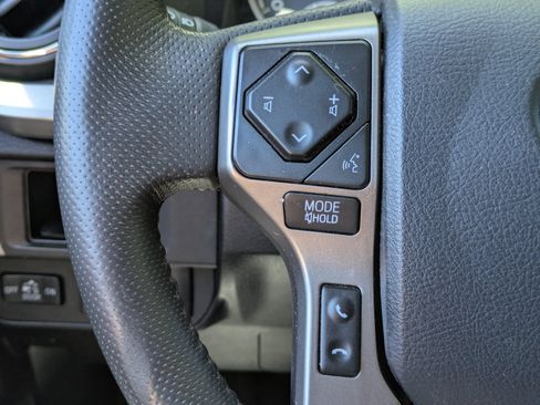 Used 2019 Toyota Tacoma SR5 RWD image 14