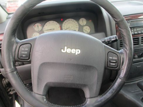 Used 2002 Jeep Grand Cherokee Limited AWD/4WD image 10