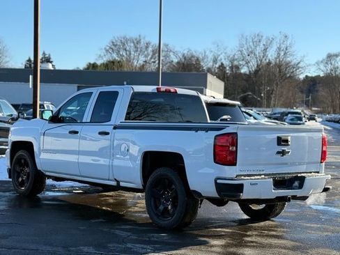 Used 2018 Chevrolet Silverado 1500 Custom image 35
