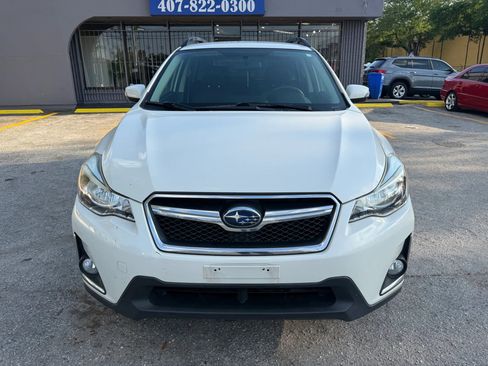 Used 2016 Subaru Crosstrek 2.0i Limited image 2