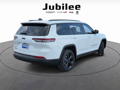 New 2025 Jeep Grand Cherokee L Altitude AWD/4WD image 5