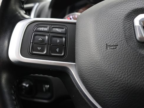 Used 2022 RAM 2500 Big Horn w/ Night Edition AWD/4WD image 15