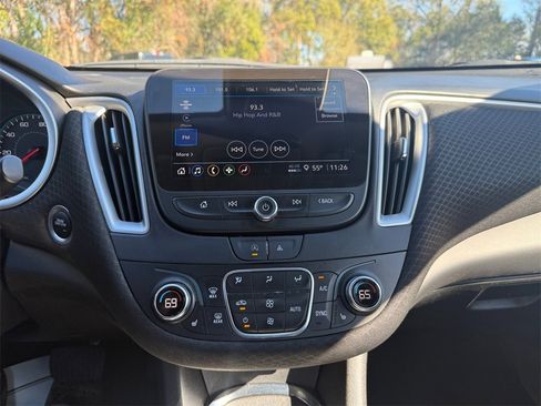 Used 2024 Chevrolet Malibu LT image 23