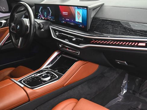 Used 2024 BMW X6 M60i image 39