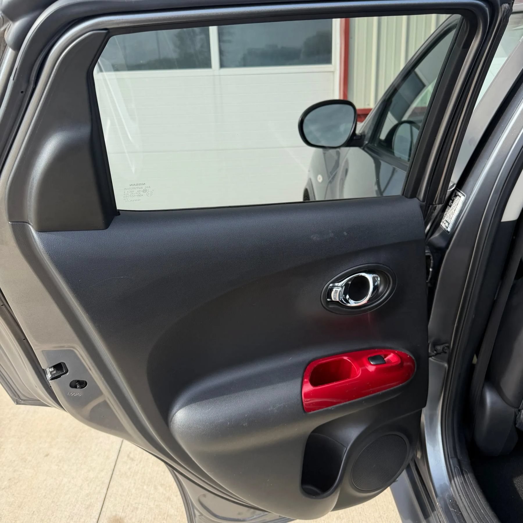 Used 2012 Nissan Juke SL AWD/4WD image 16