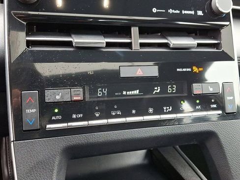 Used 2019 Toyota Avalon XSE w/ Protection Package FWD image 16