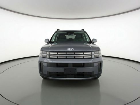 Used 2025 Hyundai Santa Fe SEL image 2