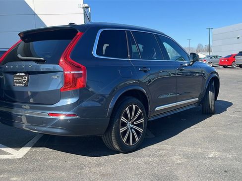 Certified 2023 Volvo XC90 B5 Plus w/ Protection Package image 4