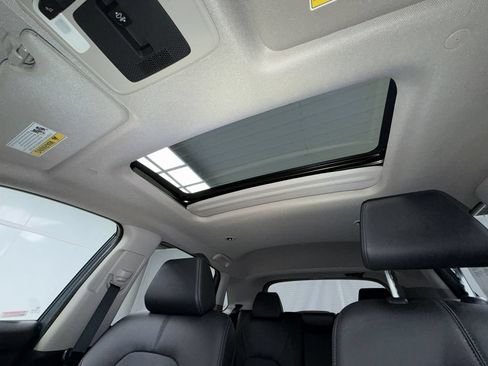 Used 2024 Honda HR-V EX-L image 23