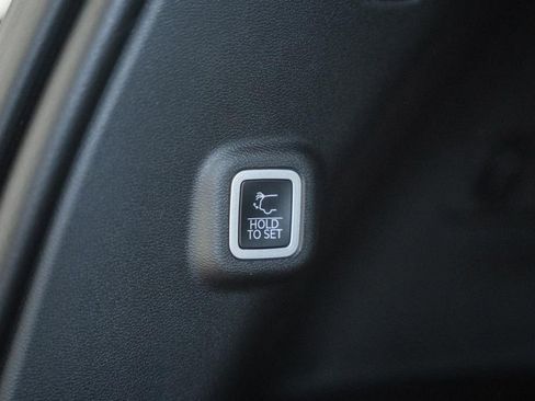 New 2026 Jeep Cherokee Overland w/ Trailer Tow Group AWD/4WD image 11