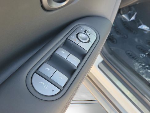 New 2026 Hyundai Ioniq 5 Limited image 33