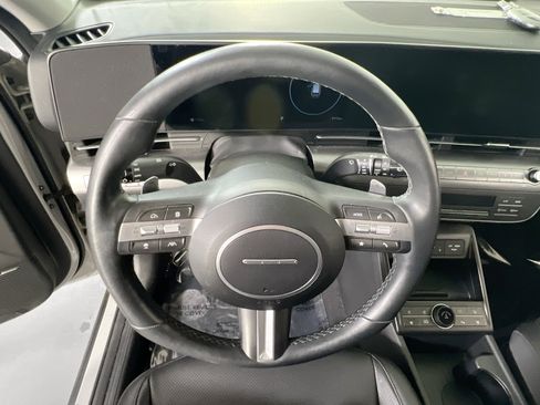Used 2024 Hyundai Kona Limited AWD/4WD image 11
