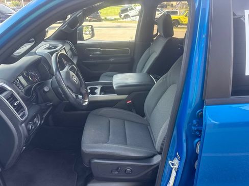 Used 2023 RAM 1500 Big Horn AWD/4WD image 9
