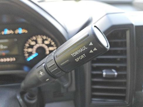 Used 2017 Ford F150 XL w/ Equipment Group 101A Mid RWD image 19