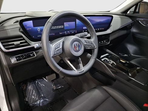 Used 2025 Buick Envision Preferred image 9