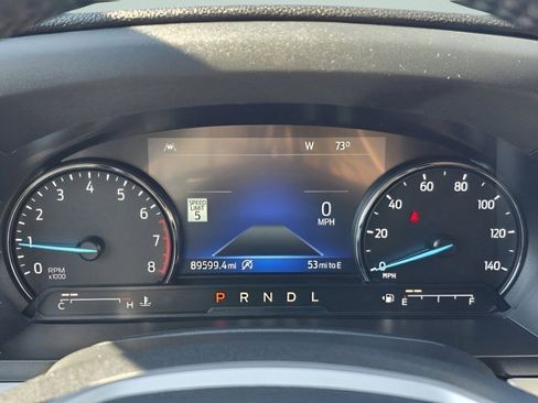 Used 2022 Ford Explorer XLT w/ Equipment Group 202A image 12