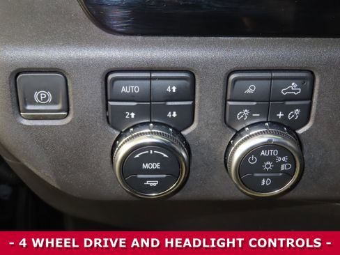 Used 2022 GMC Sierra 1500 SLT w/ SLT Convenience Package image 24